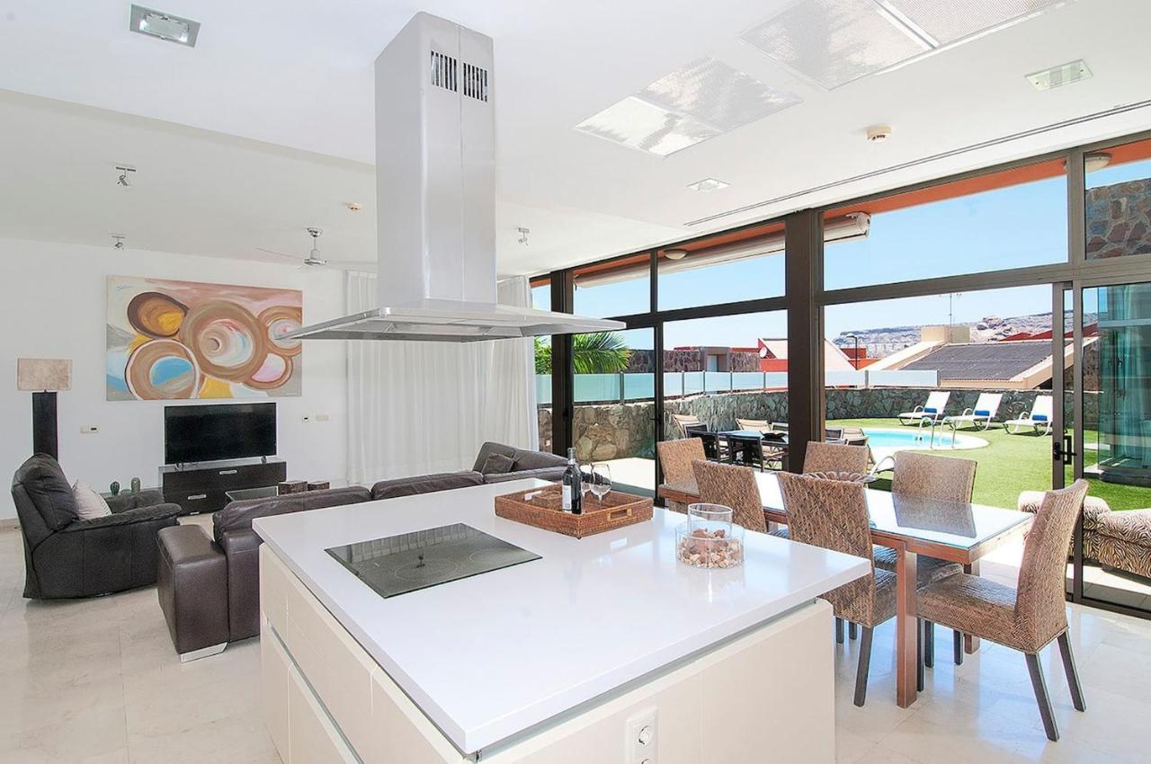 Tauro Villas Deluxe La Playa de Tauro Luaran gambar