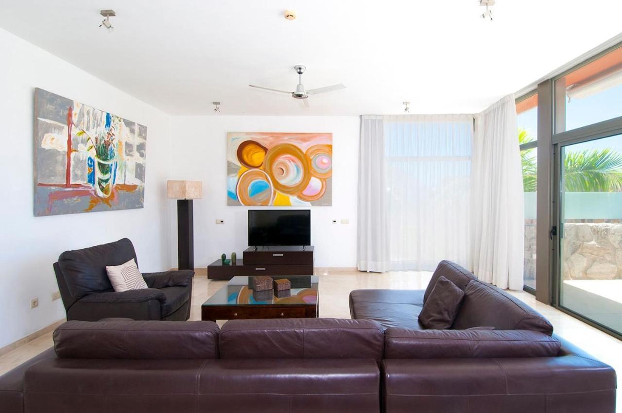 Tauro Villas Deluxe La Playa de Tauro Luaran gambar