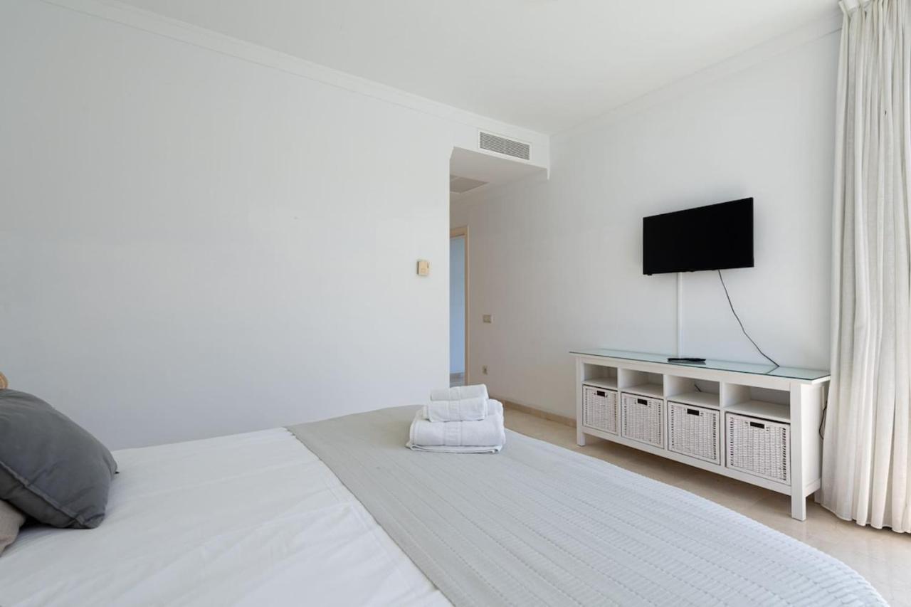 Tauro Villas Deluxe La Playa de Tauro Luaran gambar