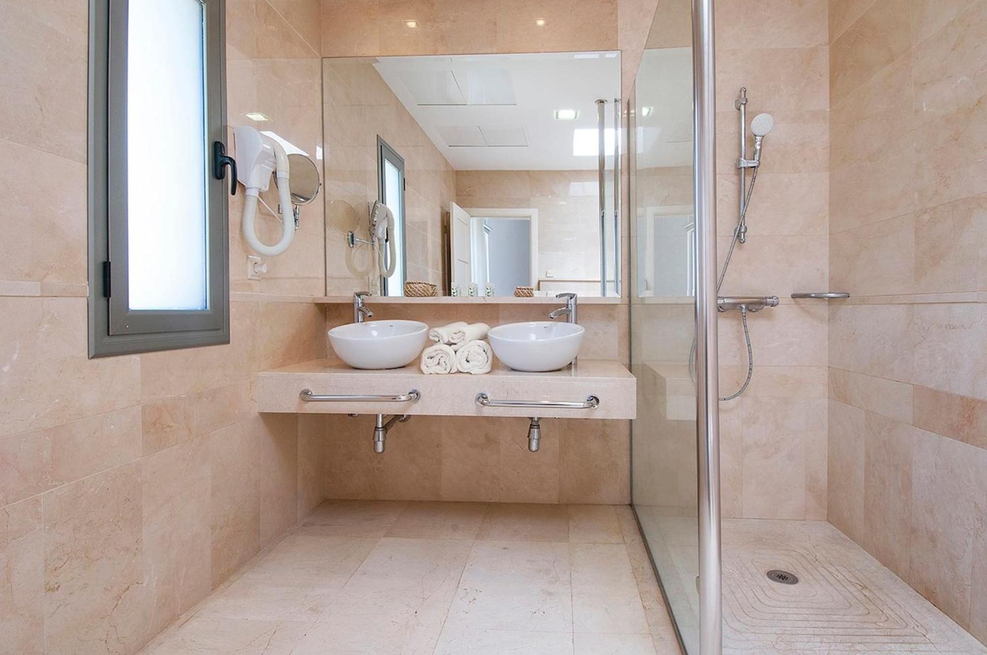 Tauro Villas Deluxe La Playa de Tauro Luaran gambar