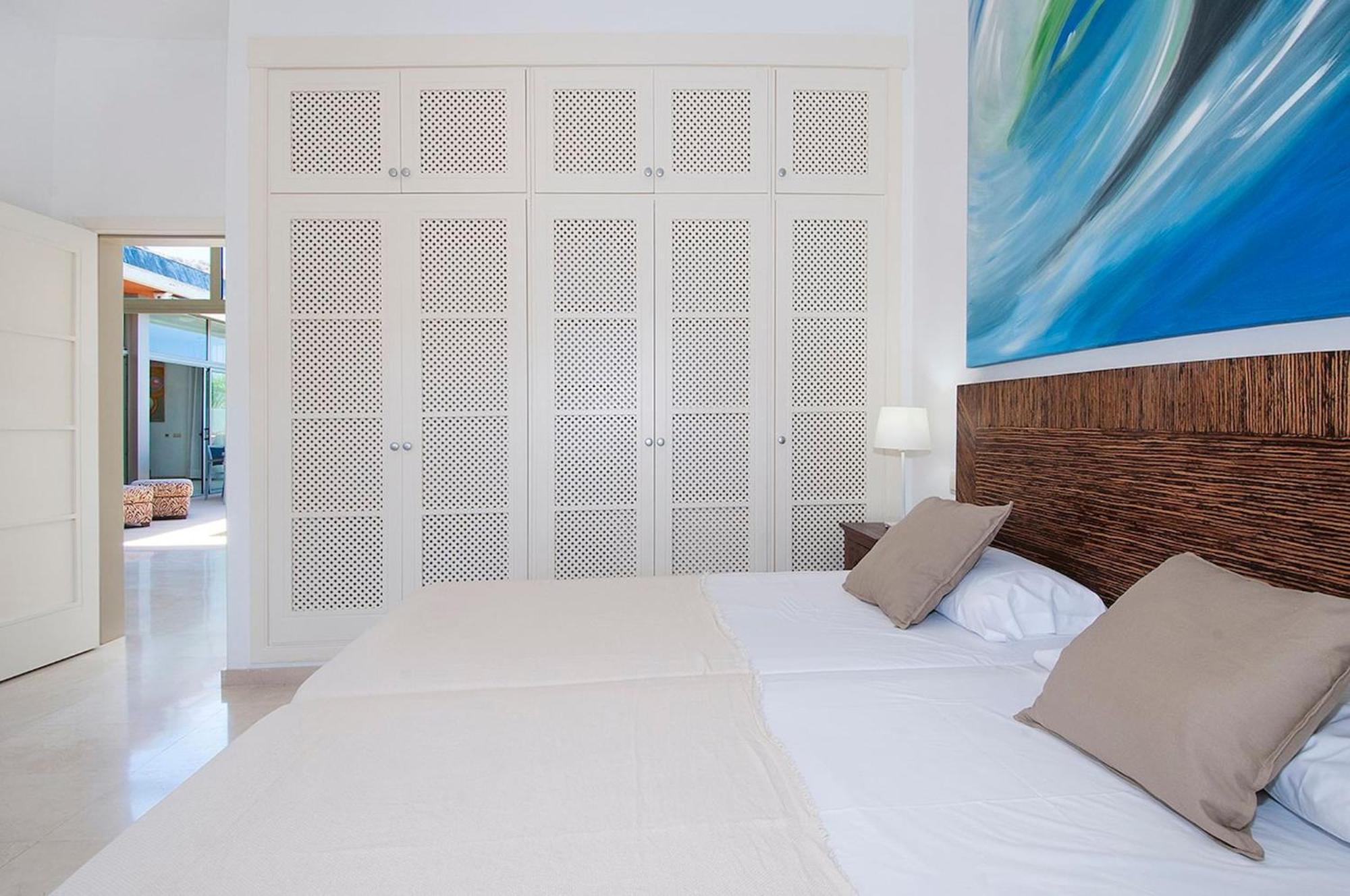 Tauro Villas Deluxe La Playa de Tauro Luaran gambar