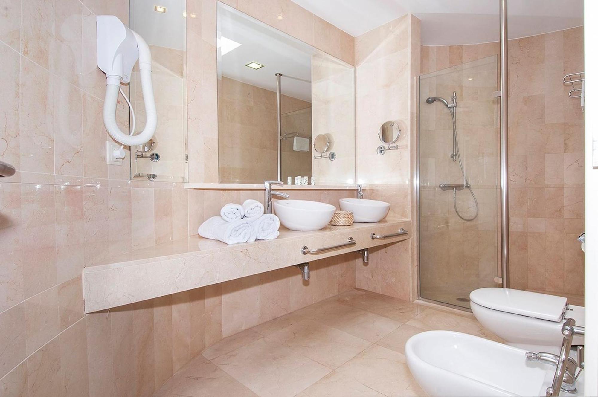 Tauro Villas Deluxe La Playa de Tauro Luaran gambar