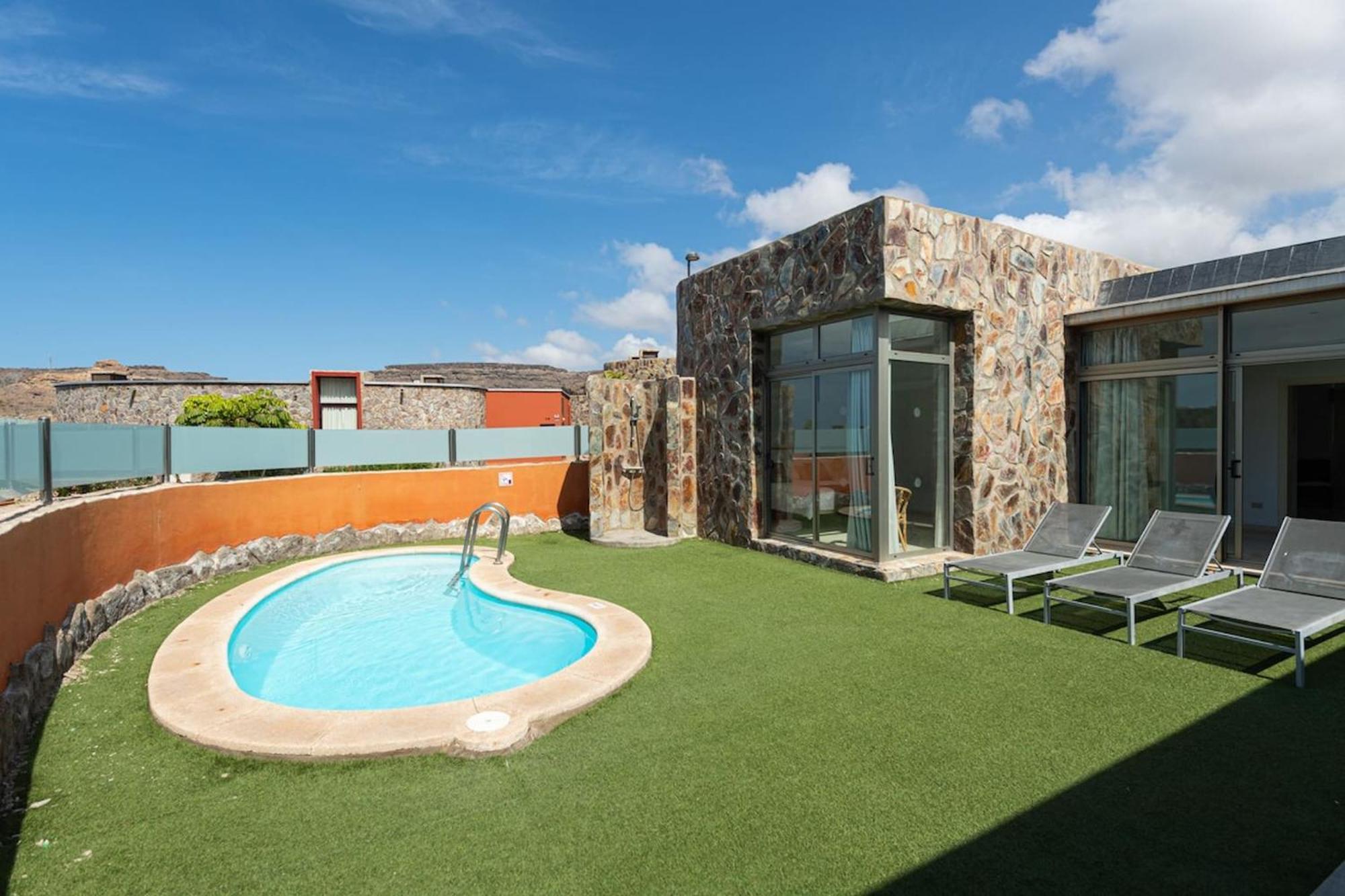 Tauro Villas Deluxe La Playa de Tauro Luaran gambar