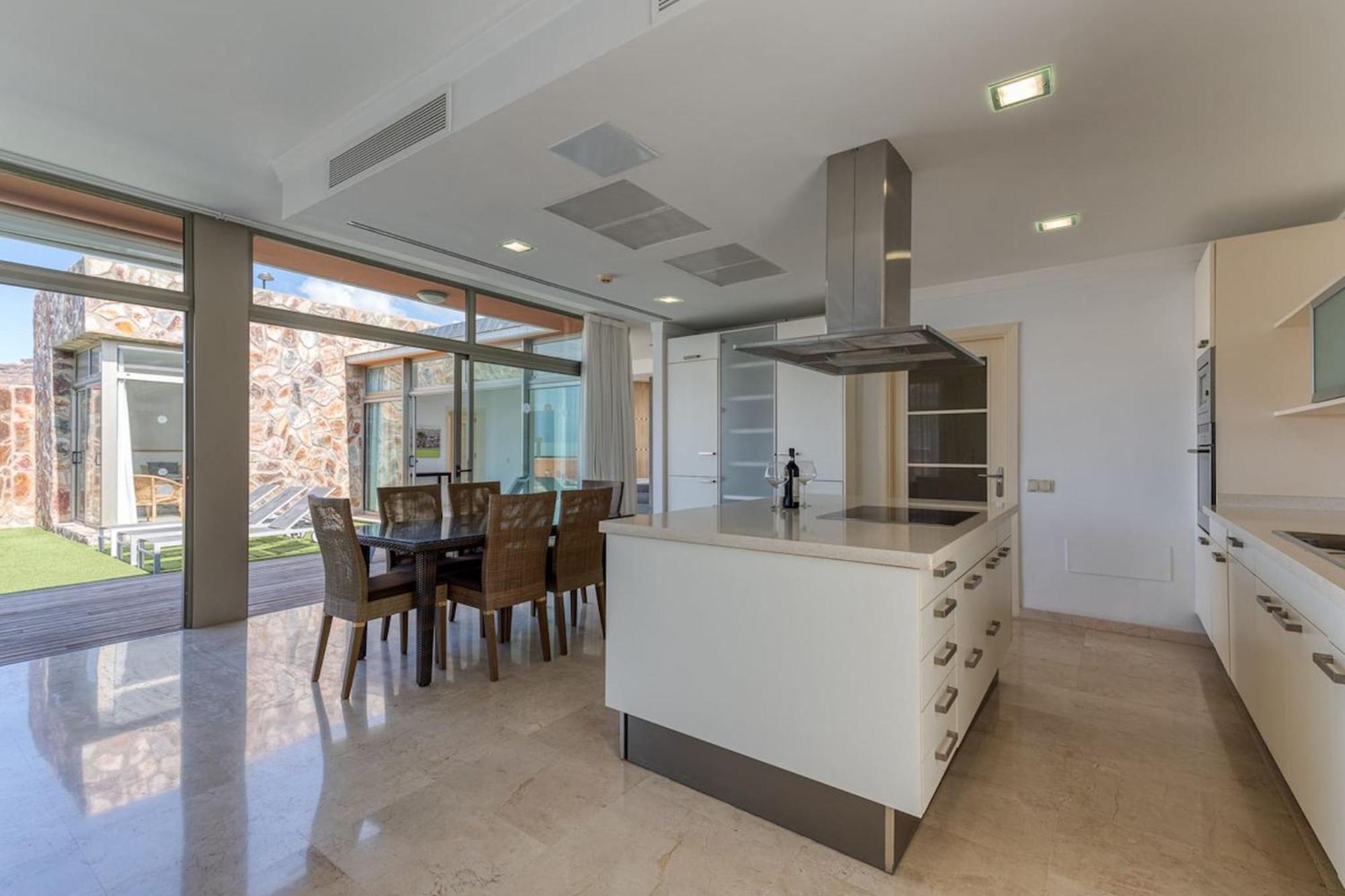 Tauro Villas Deluxe La Playa de Tauro Luaran gambar