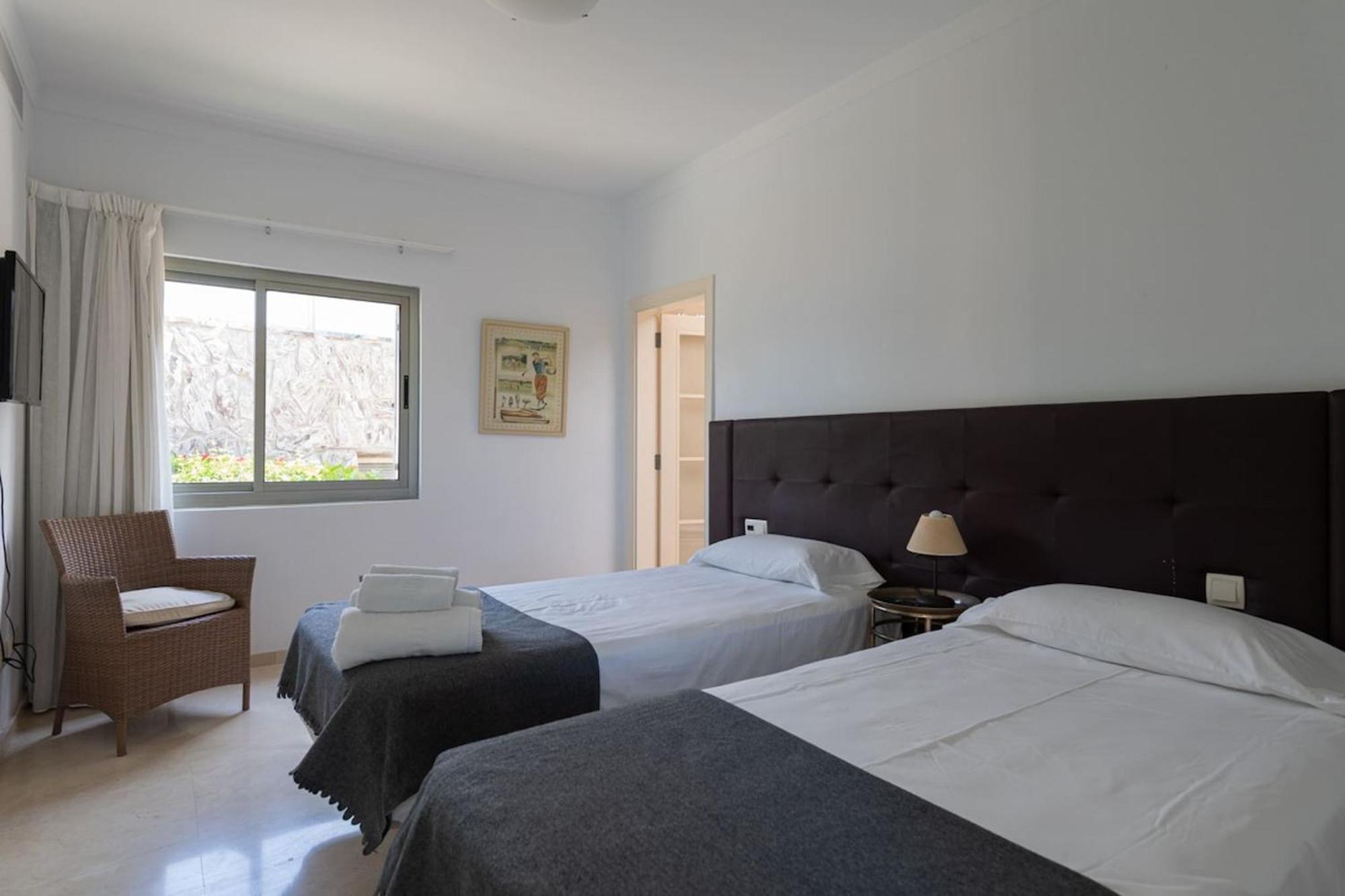 Tauro Villas Deluxe La Playa de Tauro Luaran gambar
